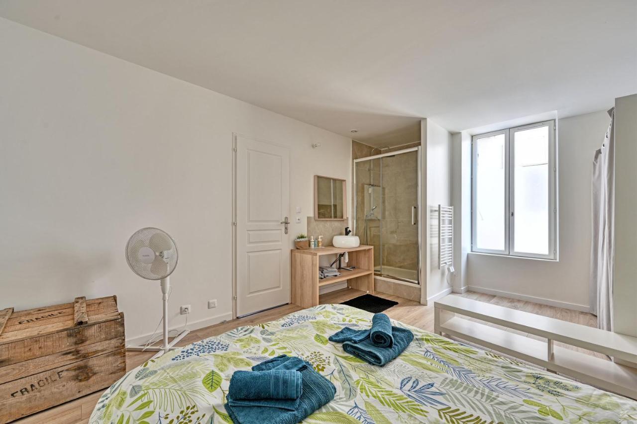 L'Escale -Climatisation- Proche Centrale Tricastin - Wifi - Netflix - Parking Gratuit Lapalud Eksteriør bilde